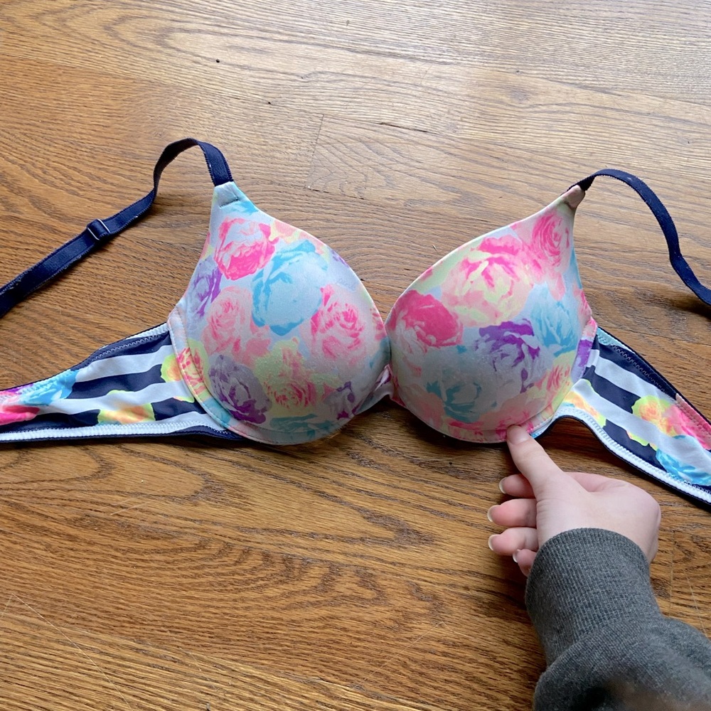 PINK Victoria’s Secret pink, blue flower push up bra 34B